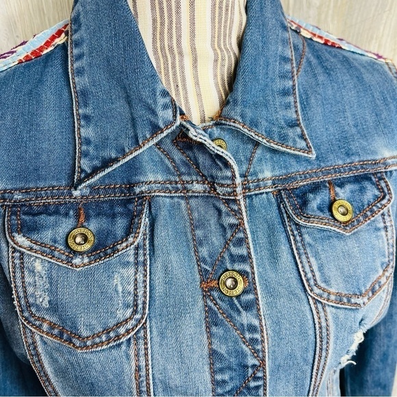 Stetson Embroidered Western Skirt and Jacket - Picture 12 of 12